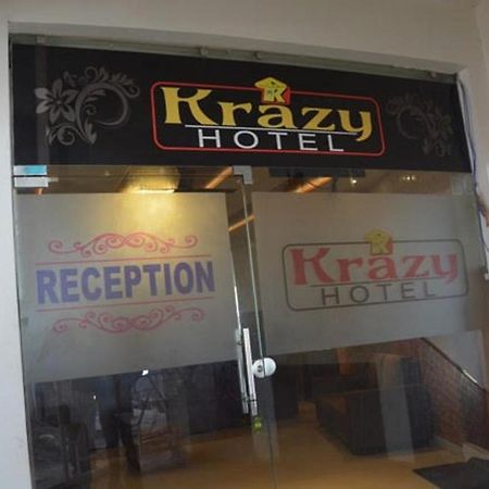 Krazy Hotel Haldwāni Exterior foto