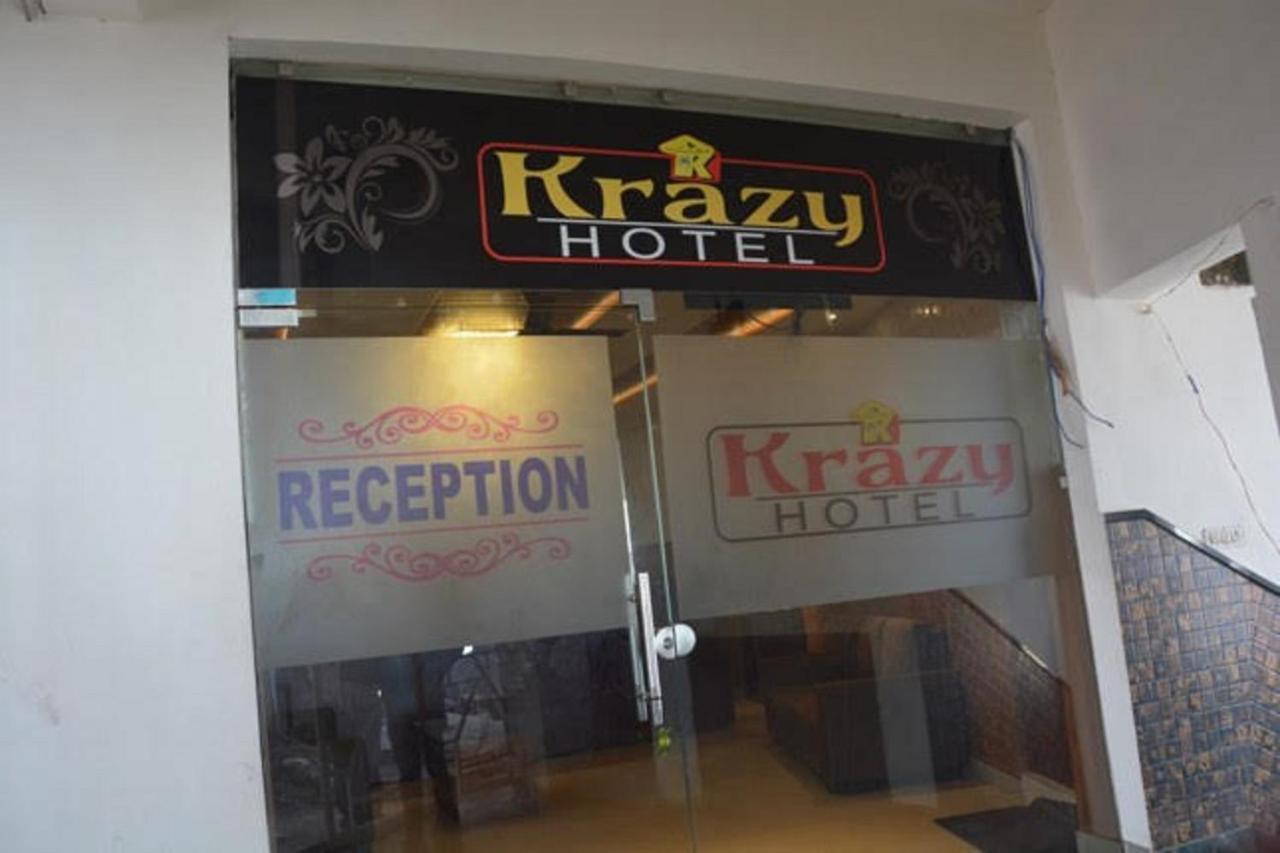 Krazy Hotel Haldwāni Exterior foto